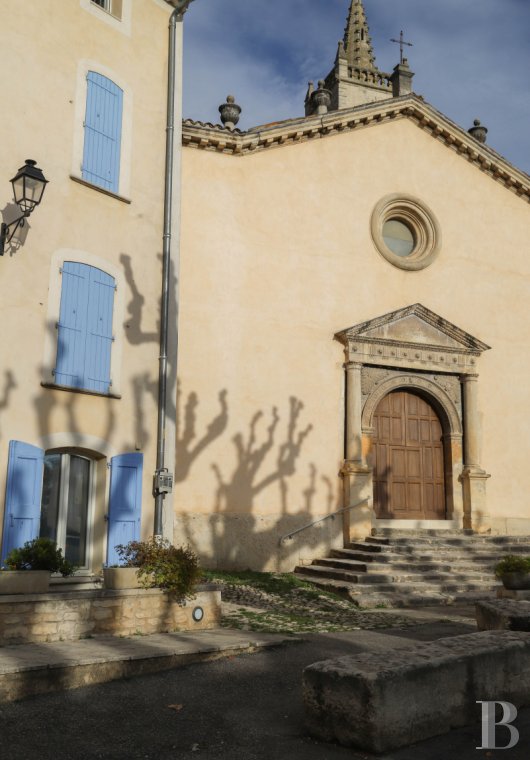 A traditional yet bold village house in the Alpes-de-Haute-Provence, to the south of Forcalquier - photo  n°52